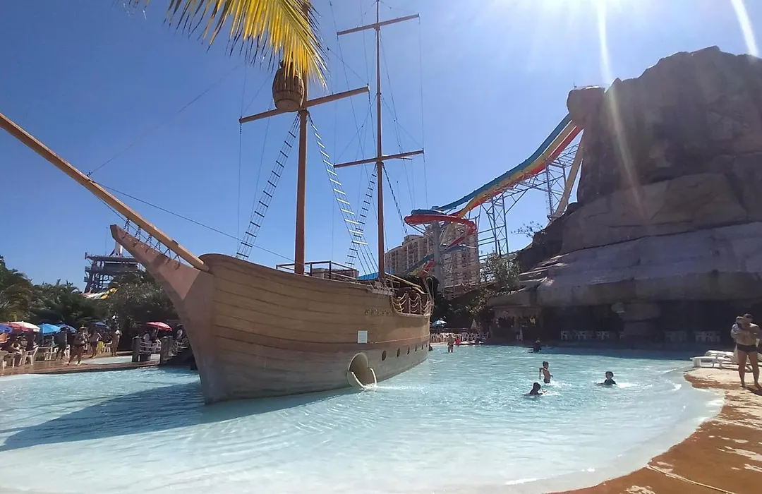 Spazzio Diroma Acqua e Splash Caldas novas, GRATIS PARK-1